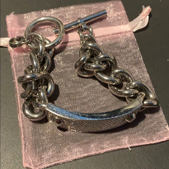 Michael Kors bracelet silver pave toggle logo MK - Picture 8 of 8